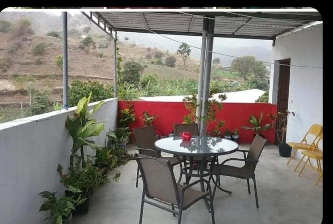 Bed and Breakfast Pensão Simão&Júlia Orgaos Exterior foto