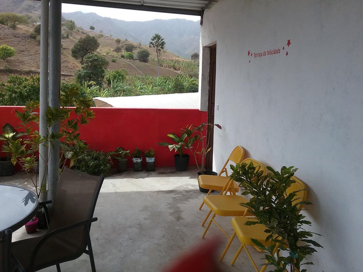 Bed and Breakfast Pensão Simão&Júlia Orgaos Exterior foto