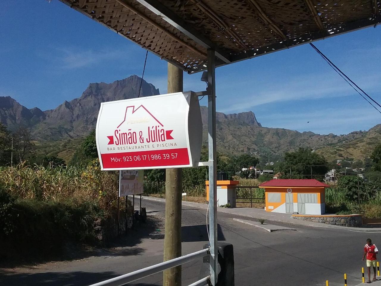Bed and Breakfast Pensão Simão&Júlia Orgaos Exterior foto